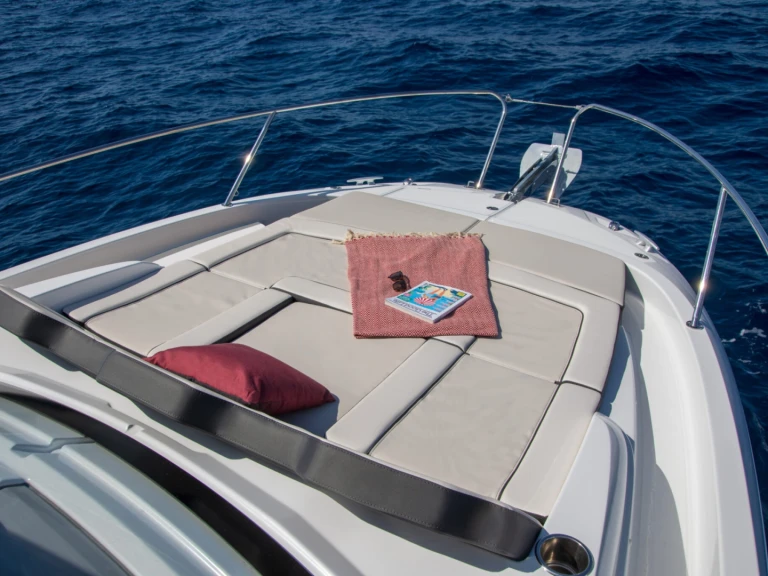 Motorboot mieten in Cogolin - Jeanneau Cap Camarat 9.0 WA