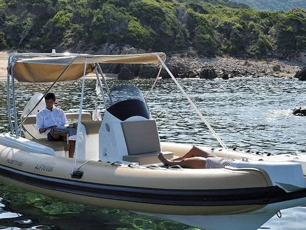 Vermietung Schlauchboot Fanale marine  mit Führerschein