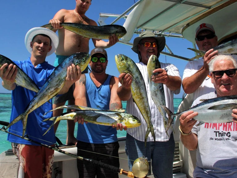 Motorboot mit oder ohne Skipper Custom Made mieten in Bávaro