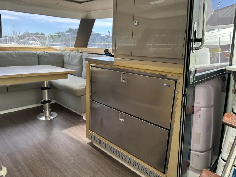 Vermietung Katamaran Fountaine Pajot mit Führerschein