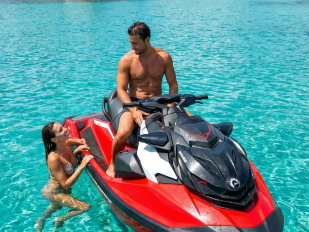 YachtCharter in Portisco - Sea-Doo RXP-XRS auf SamBoat