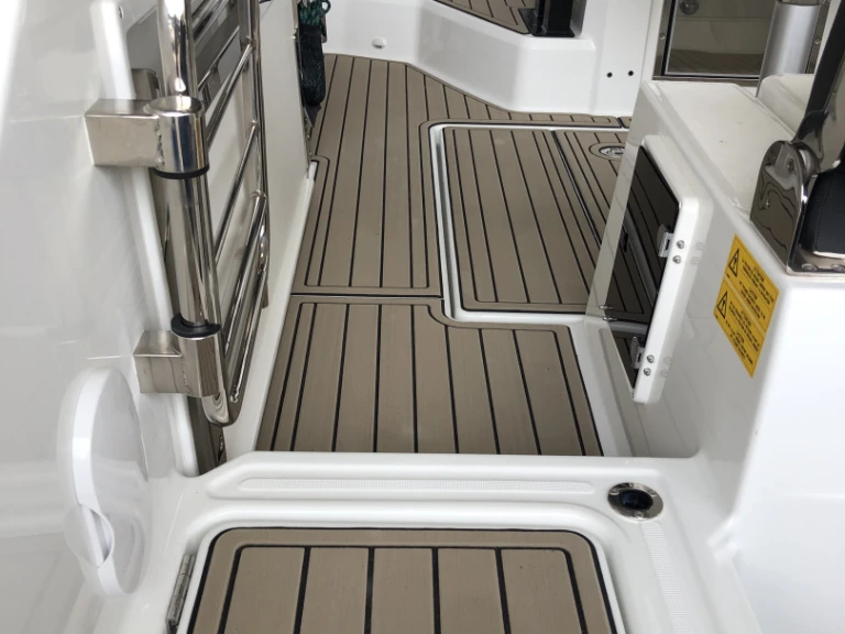 Vermietung Motorboot Jeanneau mit Führerschein