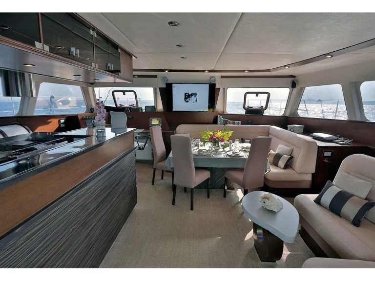 Vermietung Katamaran Sunreef mit Führerschein