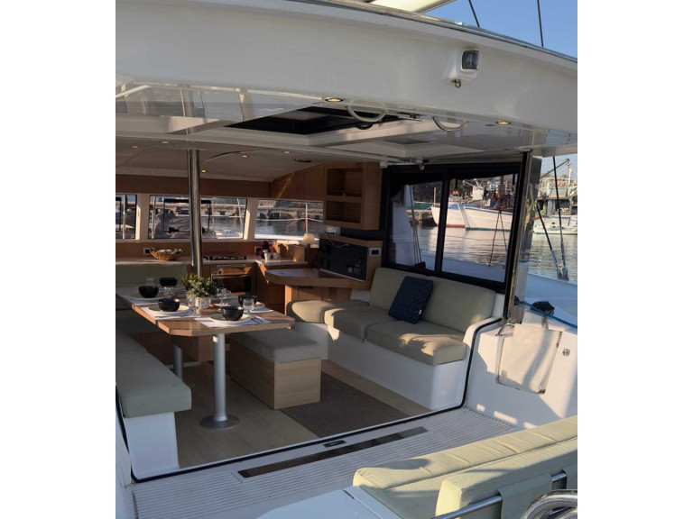 Vermietung Katamaran Bali mit Führerschein