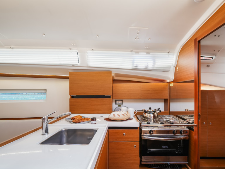 Vermietung Segelboot Jeanneau mit Führerschein