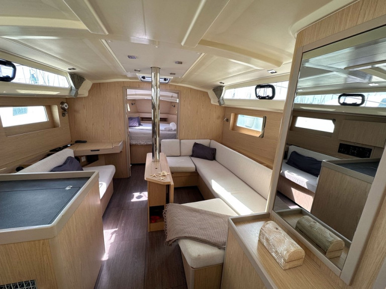 YachtCharter in Cambrils - Bénéteau Oceanis 41.1 auf SamBoat