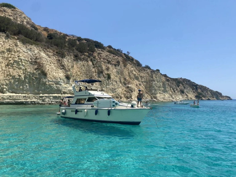 Vermietung Motorboot Princess mit Führerschein