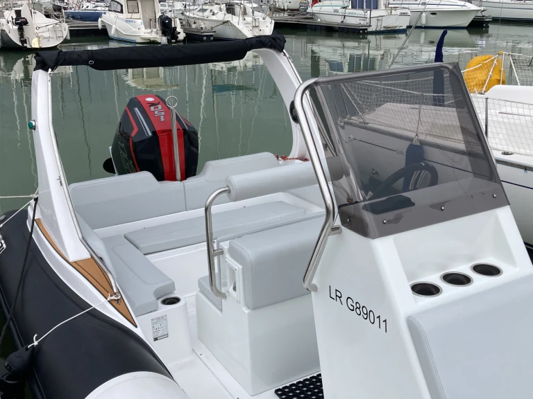 Schlauchboot mit oder ohne Skipper Adrieti mieten in La Rochelle