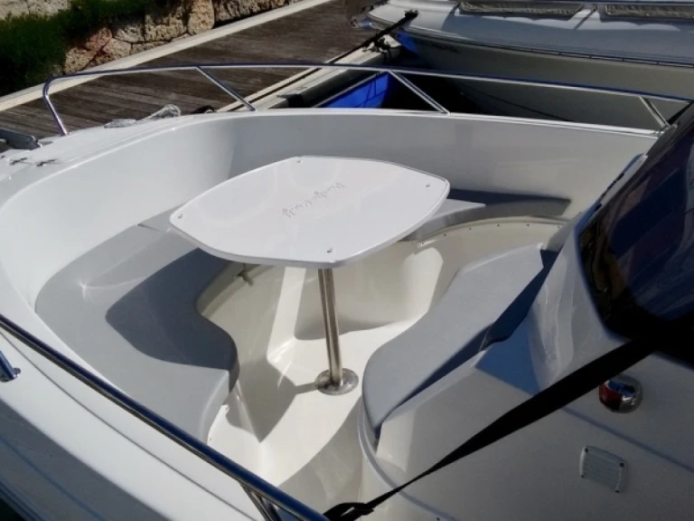 Motorboot mieten in Sainte-Rose - Pacific Craft 670 OPEN