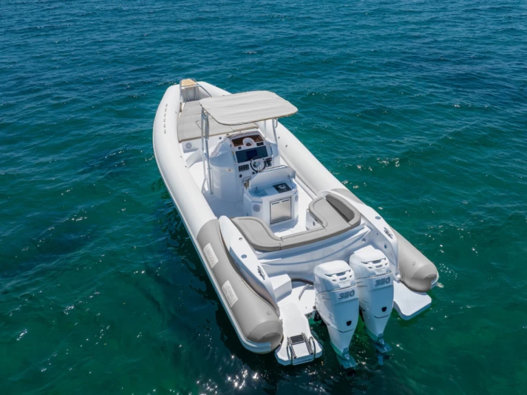 Vermietung Schlauchboot U FANALE mit Führerschein