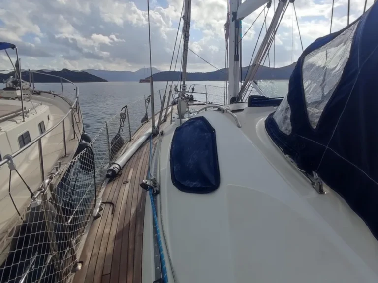 Jeanneau Sun Odyssey 54 DS mieten Syros Port