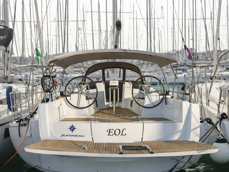 Vermietung Segelboot Jeanneau mit Führerschein