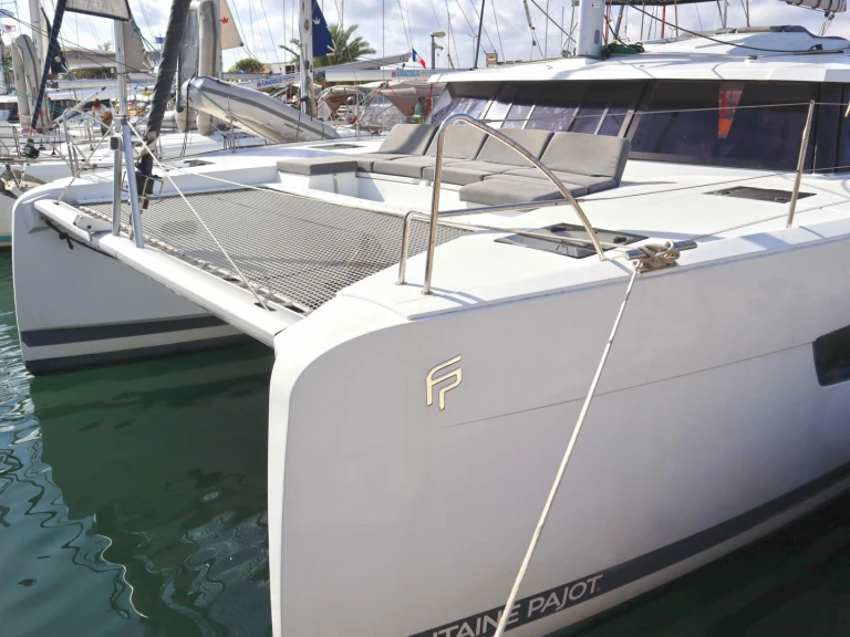 Katamaran mit oder ohne Skipper Fountaine Pajot mieten in Néa Péramos