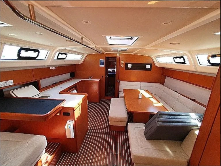 YachtCharter in Lefkáda - Bavaria Cruiser 51 auf SamBoat