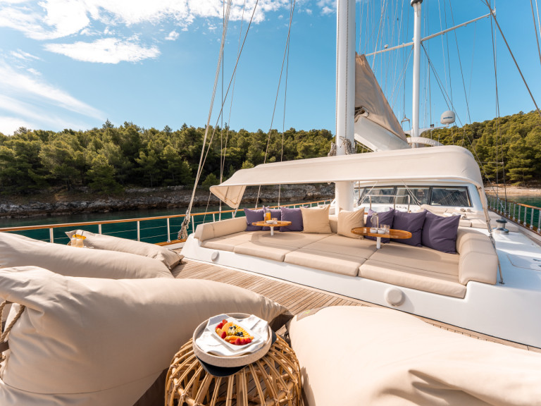 YachtCharter in Split -  Luxury Sailing Yacht auf SamBoat
