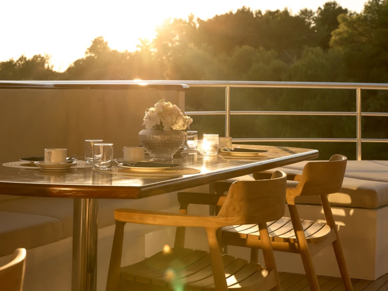 Bootsverleih  Motoryacht Belleza Split Samboat