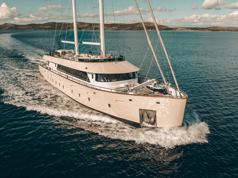 YachtCharter in Split -  Motoryacht Maxita auf SamBoat