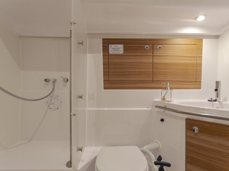 Elan Impression 45.1 mieten Trogir