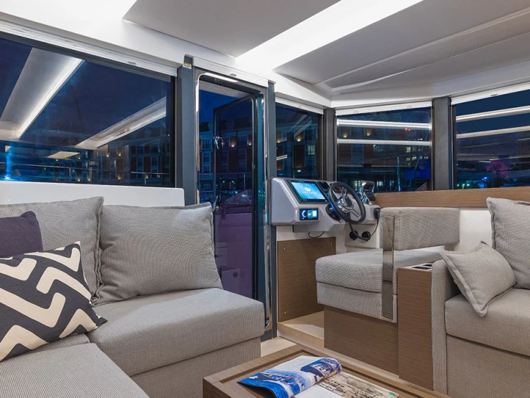 Bootsverleih Leopard Leopard 40 Powercat La Paz Samboat