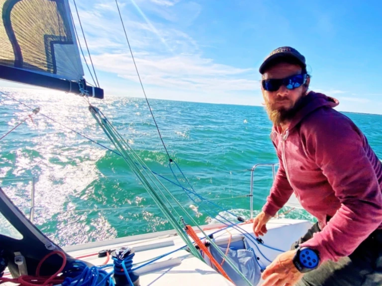 YachtCharter in Saint-Denis-d'Oléron - Pogo Structures Pogo 8.50 auf SamBoat