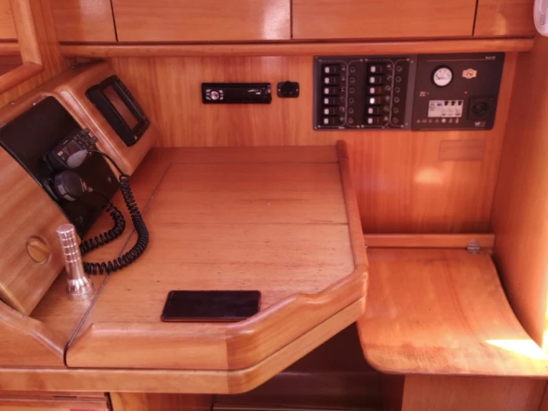 Segelboot mit oder ohne Skipper Bavaria mieten in Lefkáda