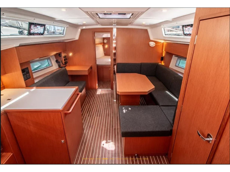 Boot mieten Lefkáda günstig Bavaria C42