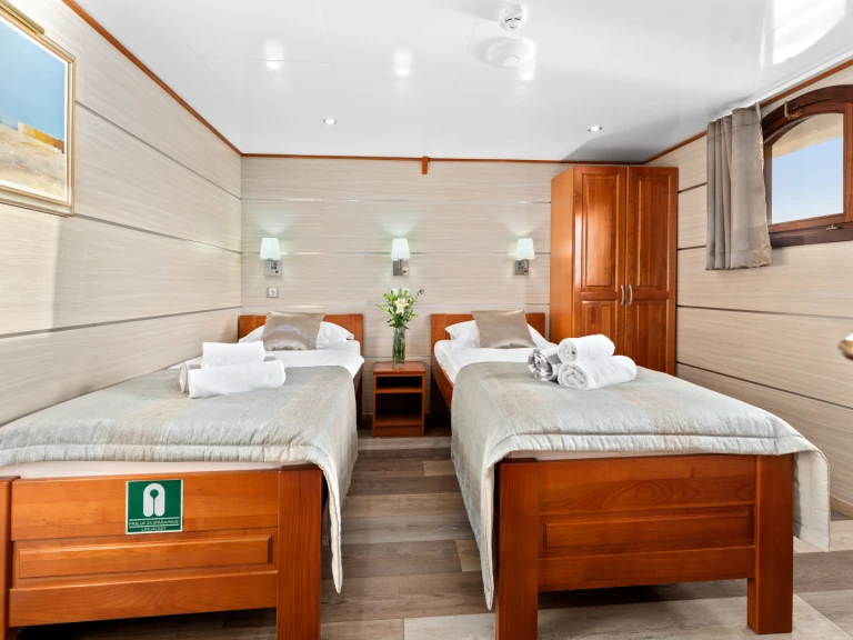 Boot mieten Split günstig Motoryacht Karizma