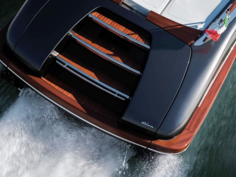 Motorboot mieten in Santa Eulària des Riu zum besten Preis