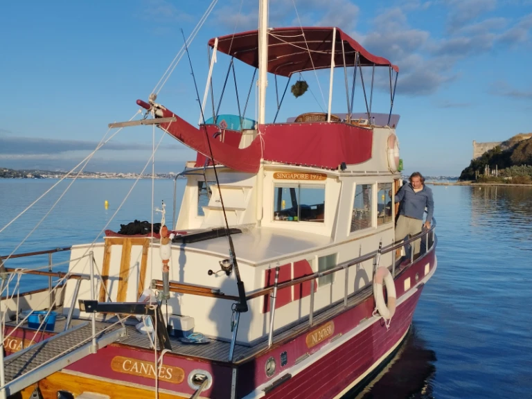 Vermietung Motorboot Grand-Banks-36 mit Führerschein