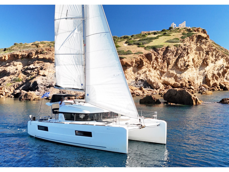 YachtCharter in Álimos - Lagoon Lagoon 40 auf SamBoat