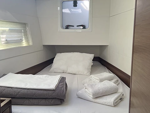 Boot mieten Álimos günstig Lagoon 40