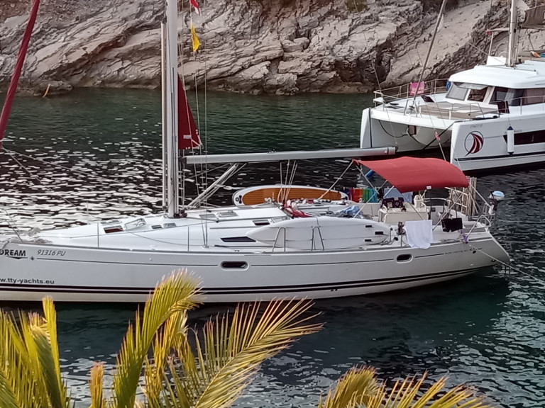 Boot mieten Sukošan günstig Sun Odyssey 45