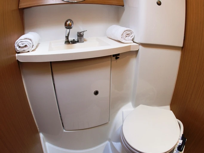 Bootsverleih Jeanneau Sun Odyssey 42i Néa Péramos Samboat