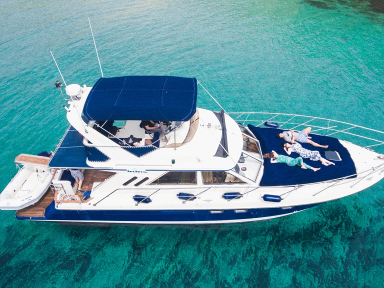 Boot mieten Cala en Bosch günstig Phantom 42
