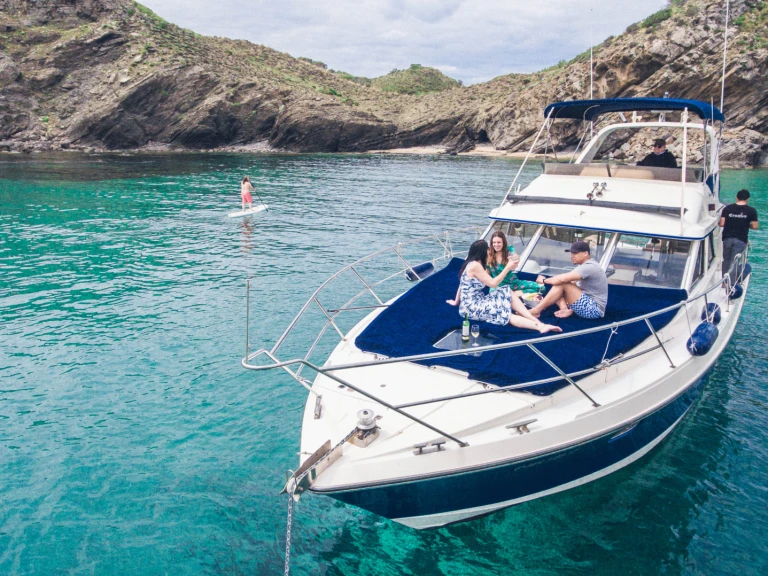 Motorboot mieten in Cala en Bosch - Fairline Phantom 42