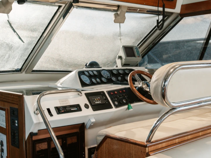 Bootsverleih Fairline Phantom 42 Cala en Bosch Samboat