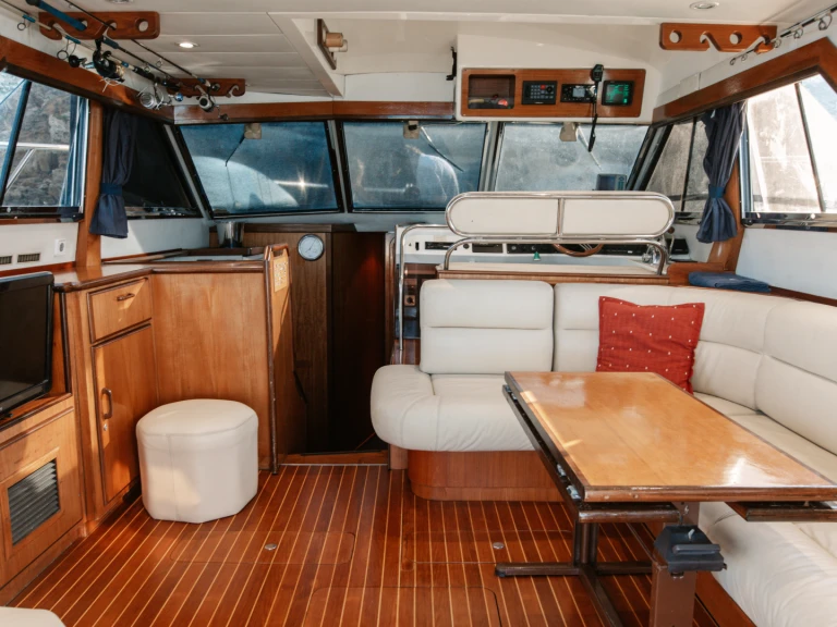 Motorboot mit oder ohne Skipper Fairline mieten in Cala en Bosch