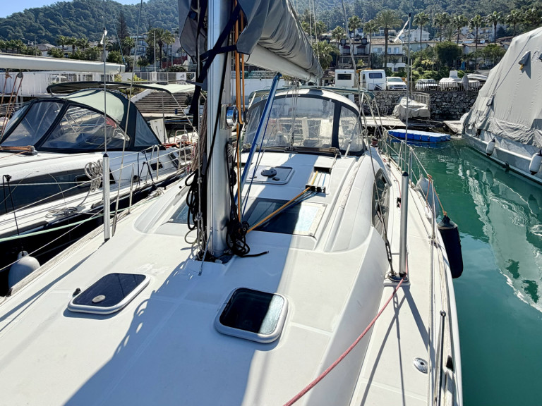Bénéteau Beneteau Oceanis 40 Tigre mieten Fethiye