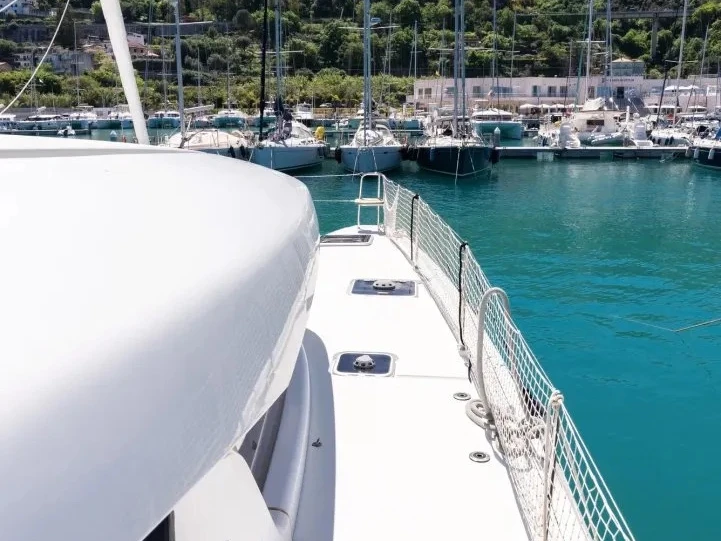 YachtCharter in Capo d'Orlando - Lagoon Lagoon 42 auf SamBoat