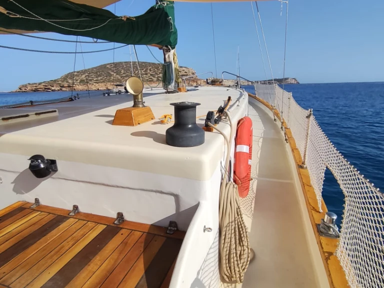 Vermietung Segelboot Custom mit Führerschein