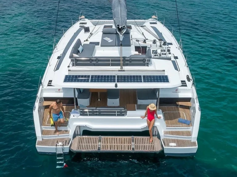 Ein Fountaine Pajot Elba 45 S mieten in Cogolin