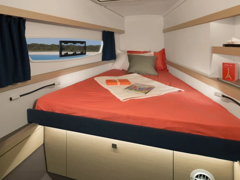 Katamaran mieten in Cogolin - Fountaine Pajot Lucia 40 (3cab)