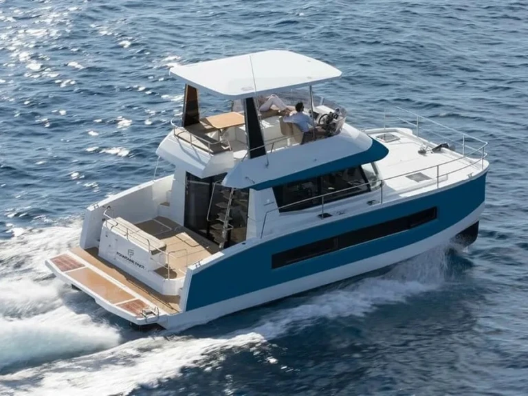 Motorboot mit oder ohne Skipper Fountaine Pajot mieten in Cogolin