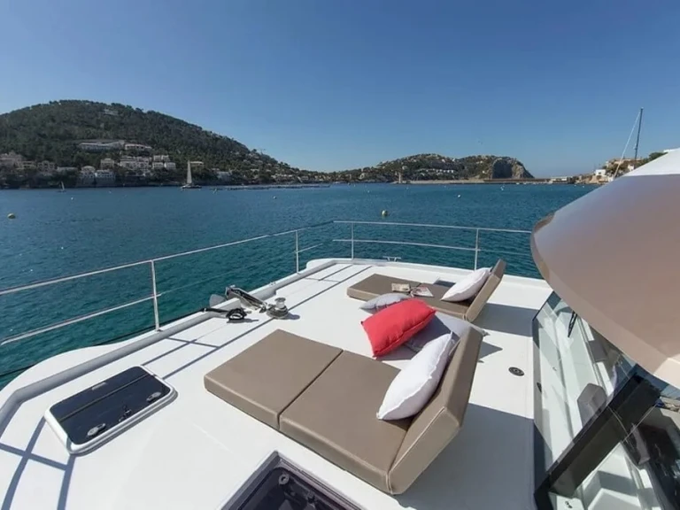 Ein Fountaine Pajot Fountaine Pajot MY 37 mieten in Cogolin