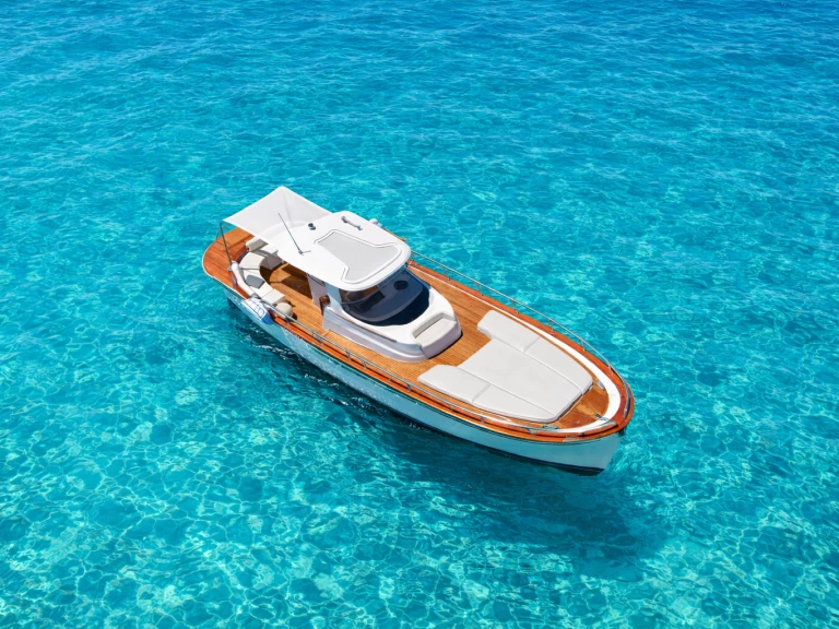 YachtCharter in Cagliari - Mimi Libeccio 9.5 auf SamBoat