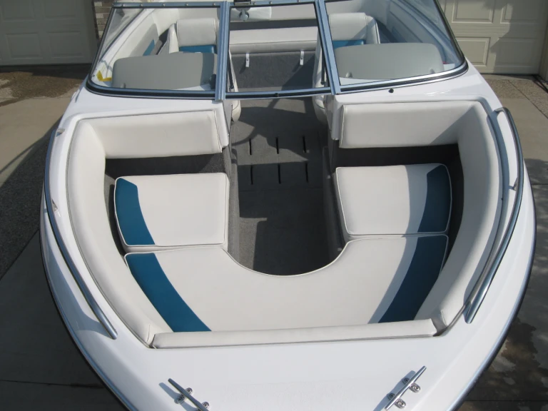Vermietung Motorboot Four Winns mit Führerschein