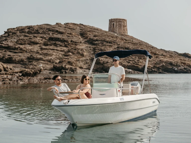 Vermietung Motorboot Sessa Marine mit Führerschein