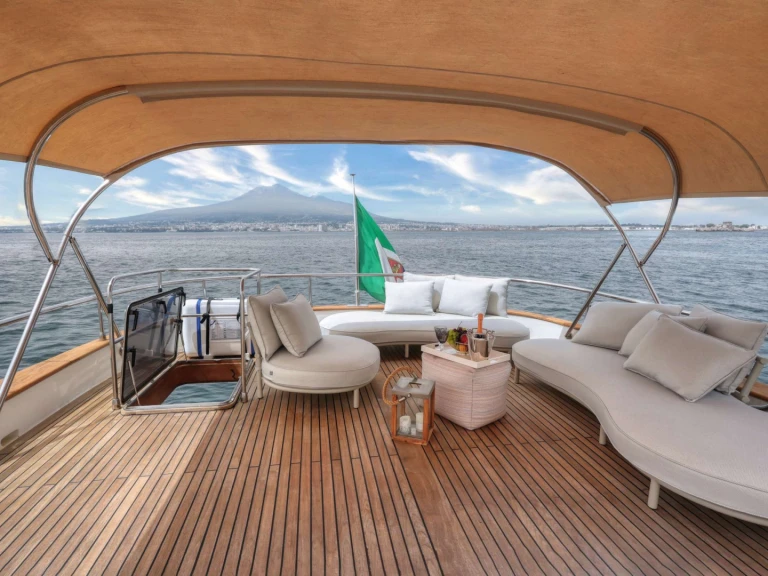 Yacht mieten in Castellammare di Stabia - Terranova Yachts AZUR