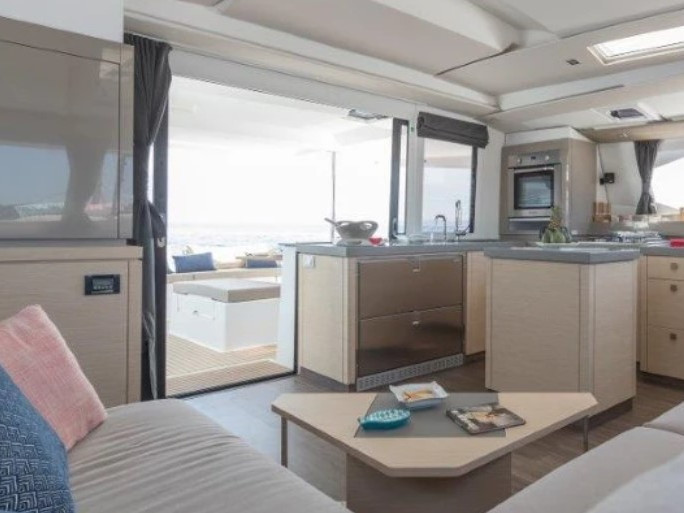 Ein Fountaine Pajot Saona 47 mieten in Toúrlos