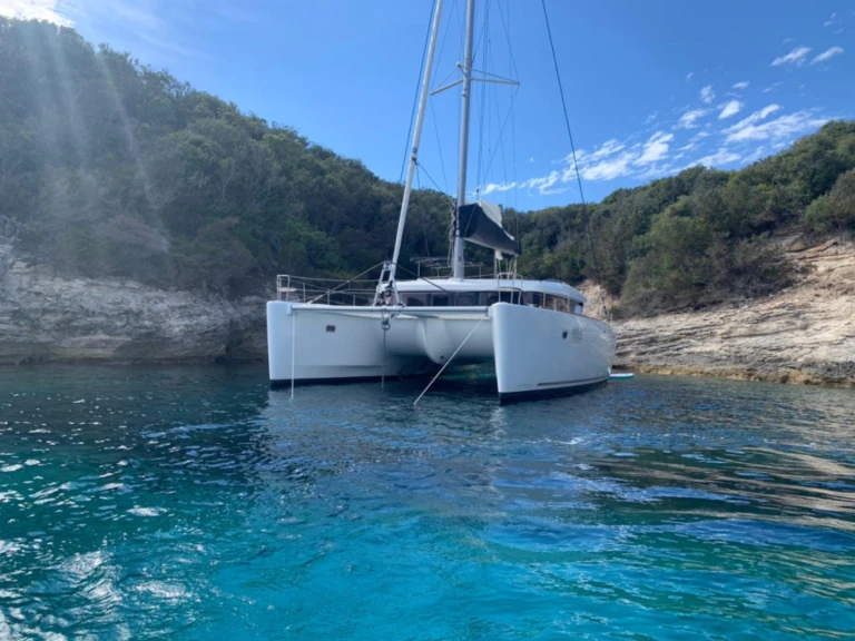 Bootsverleih Lagoon Lagoon 450 Figari Samboat